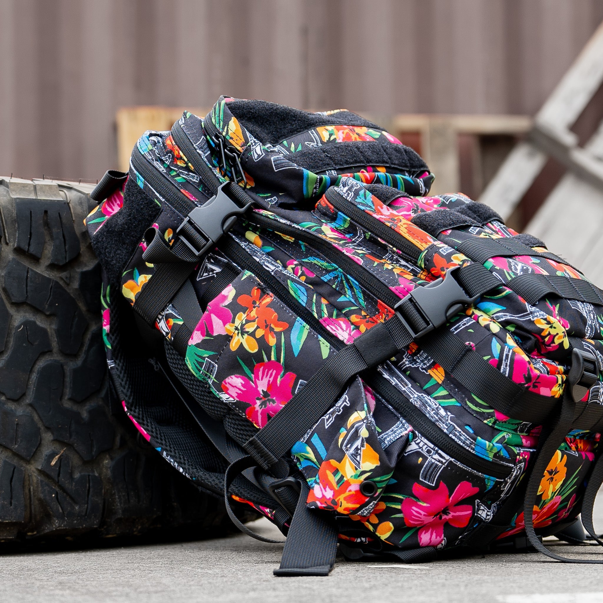 25L Sack™ Original All-Day Molle Backpack with Pouch - Combat Iron Apparel Co.