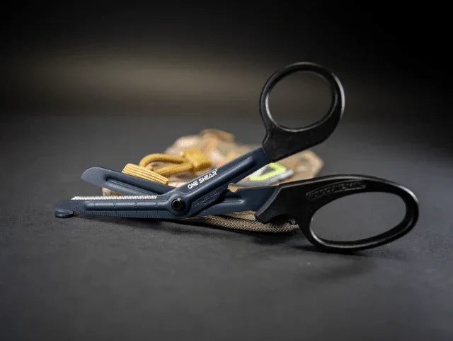 BUS (Basic Utility Shear) Light Weight Medical Scissor for EMT and First Responders| ONE SHEAR®