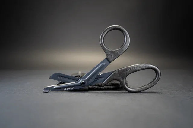 BUS (Basic Utility Shear) Light Weight Medical Scissor for EMT and First Responders| ONE SHEAR®
