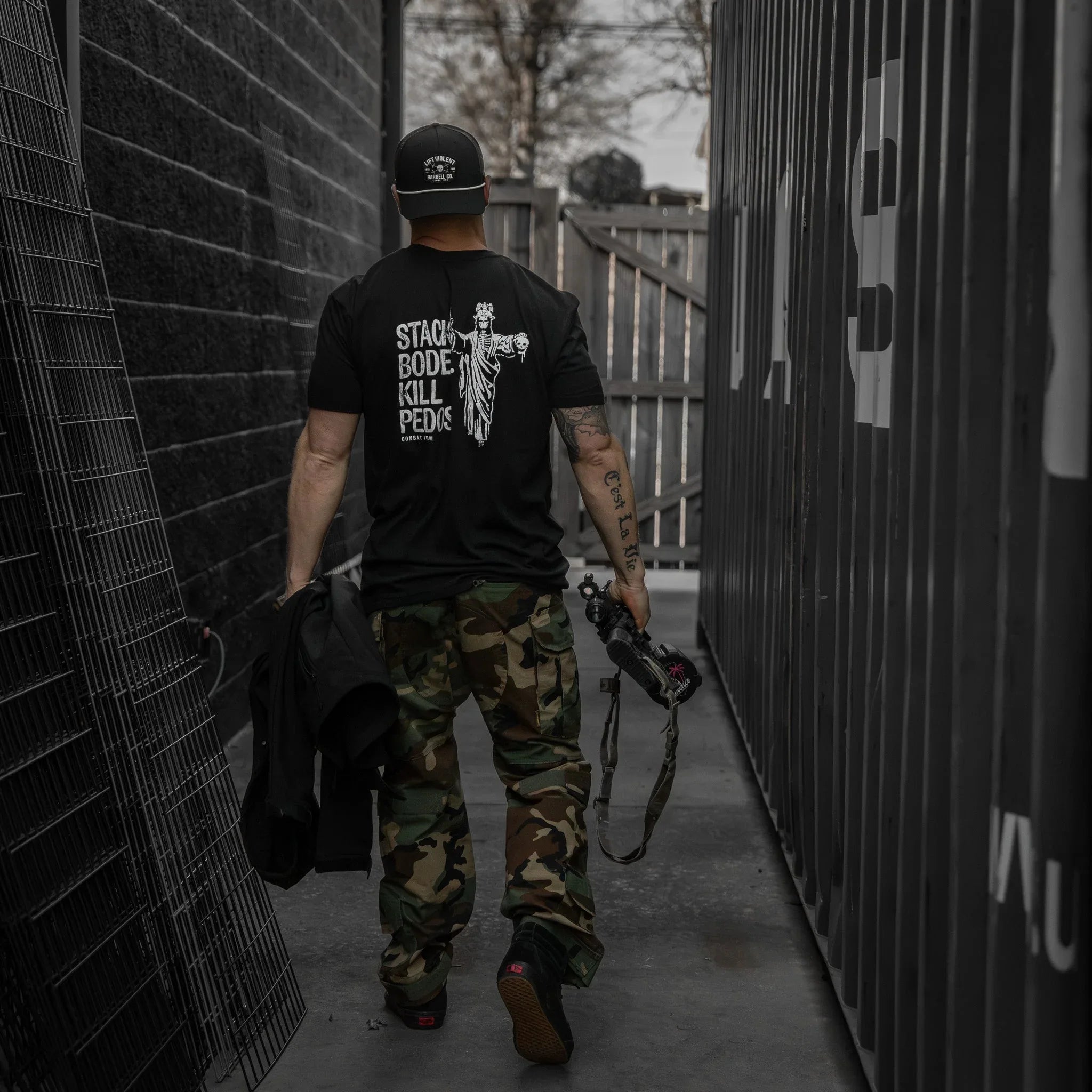 Stack Bodies. Kill Pedos. Men's T-Shirt - Combat Iron Apparel Co.