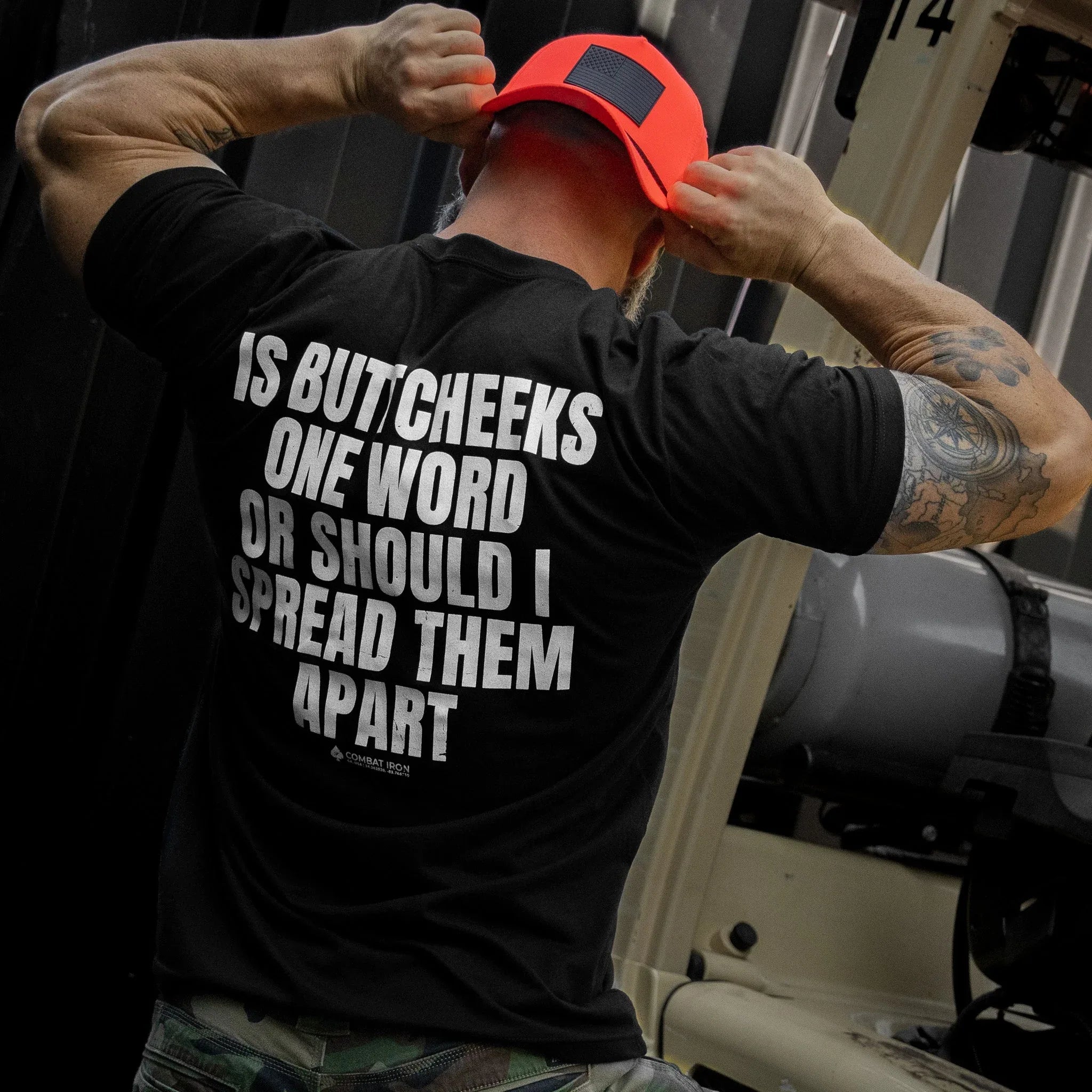 Is Buttcheeks One Word Or Should I Spread Them Apart Men's T-Shirt - Combat Iron Apparel Co.