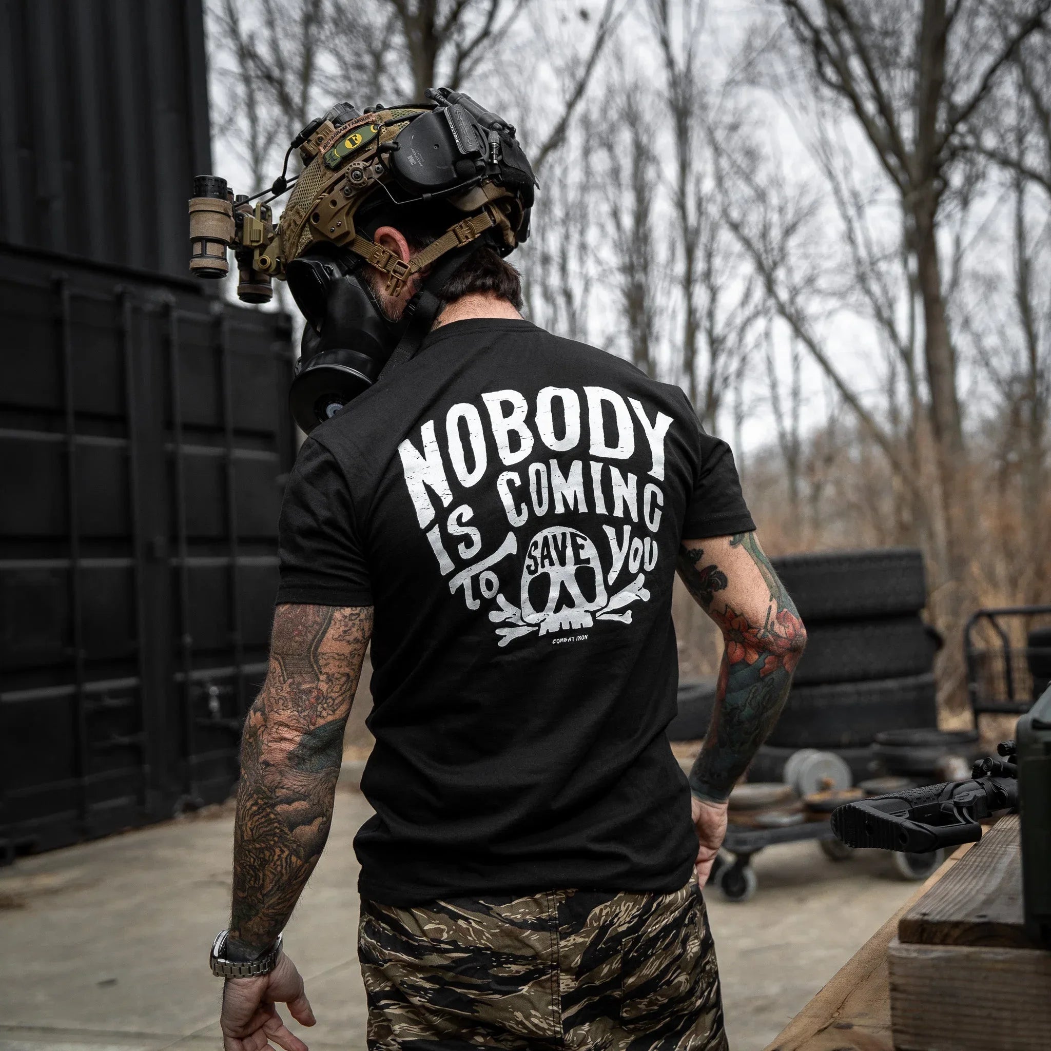 Nobody Is Coming To Save You Skull Men's T-Shirt - Combat Iron Apparel Co.