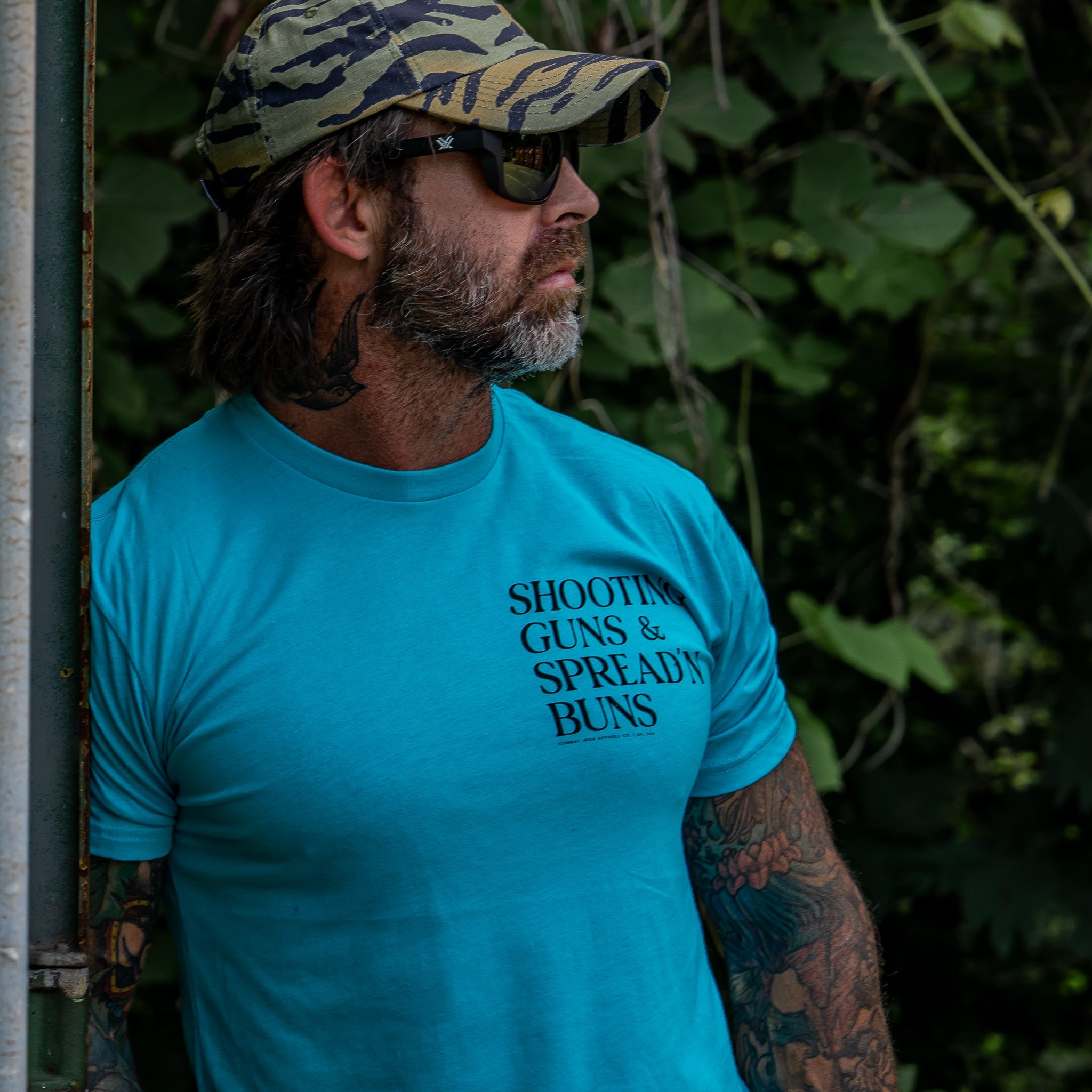 Shooting Guns & Spread'n Buns Men's T-Shirt - Combat Iron Apparel Co.