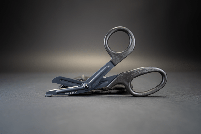 BUS (Basic Utility Shear) Light Weight Medical Scissor for EMT and First Responders| ONE SHEAR®