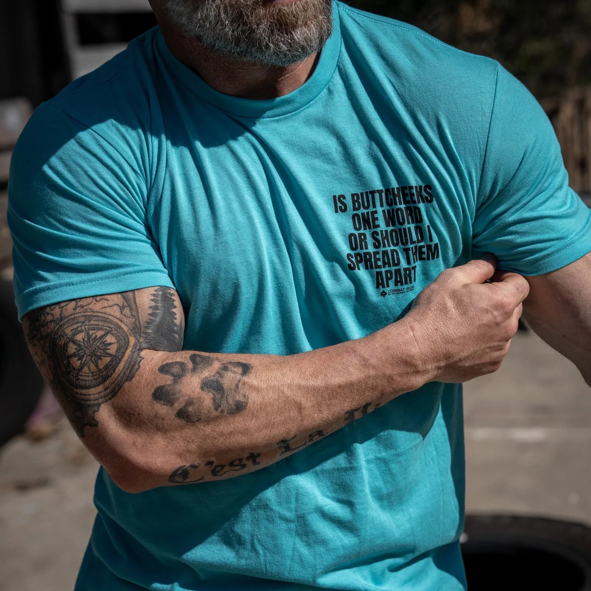 Is Buttcheeks One Word Or Should I Spread Them Apart Men's T-Shirt - Combat Iron Apparel Co.