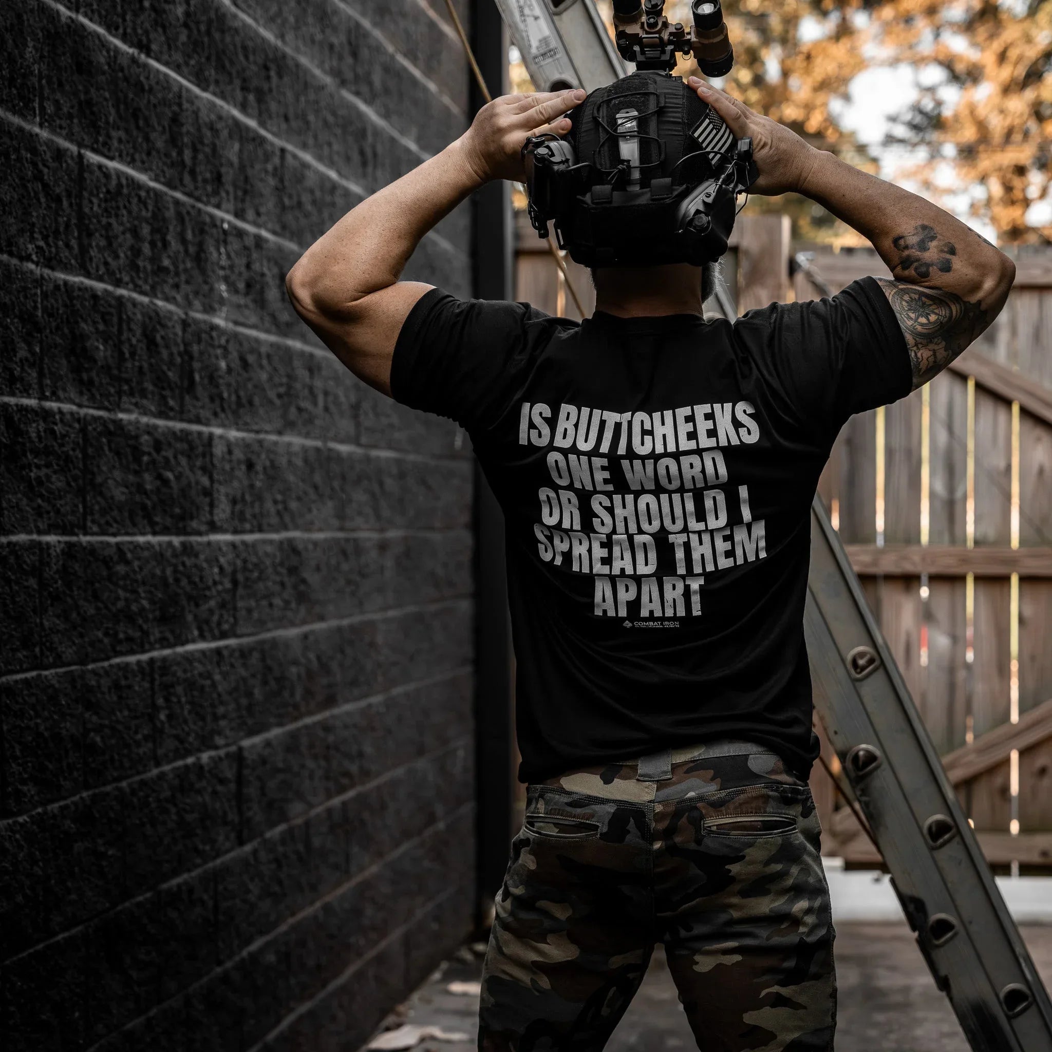 Is Buttcheeks One Word Or Should I Spread Them Apart Men's T-Shirt - Combat Iron Apparel Co.