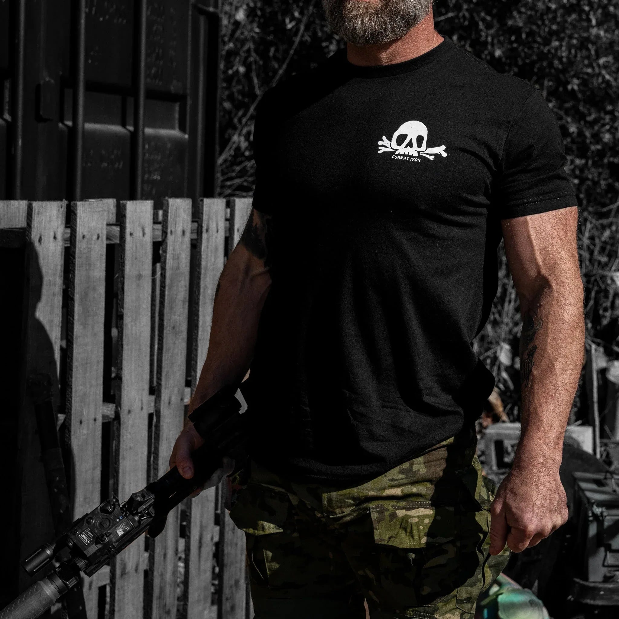 Nobody Is Coming To Save You Skull Men's T-Shirt - Combat Iron Apparel Co.