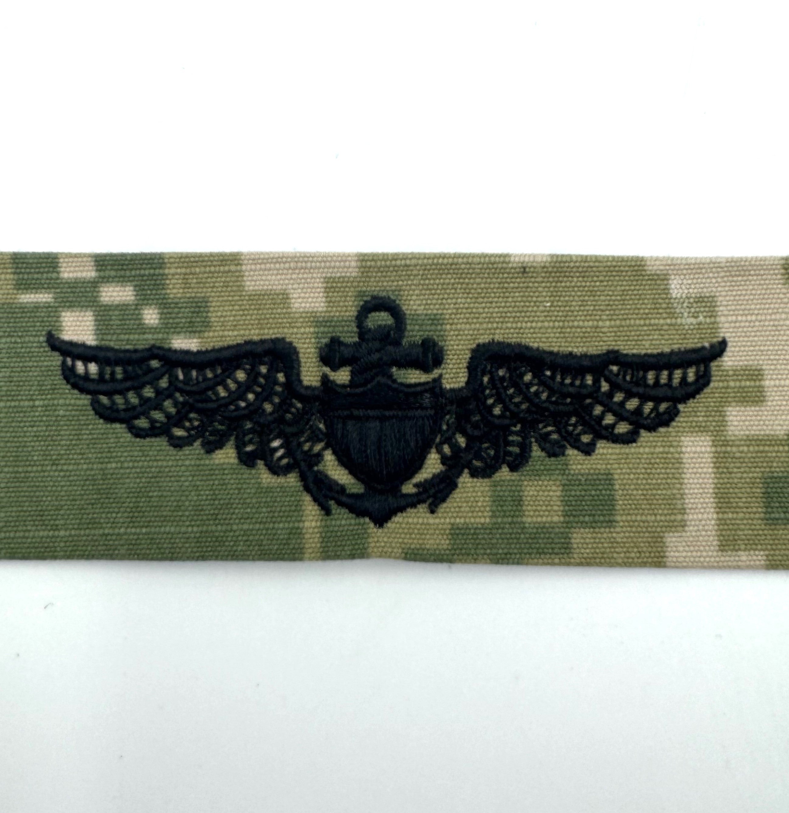 US Navy - NWU Type III Embroidered Badge - Sew On - Aviator