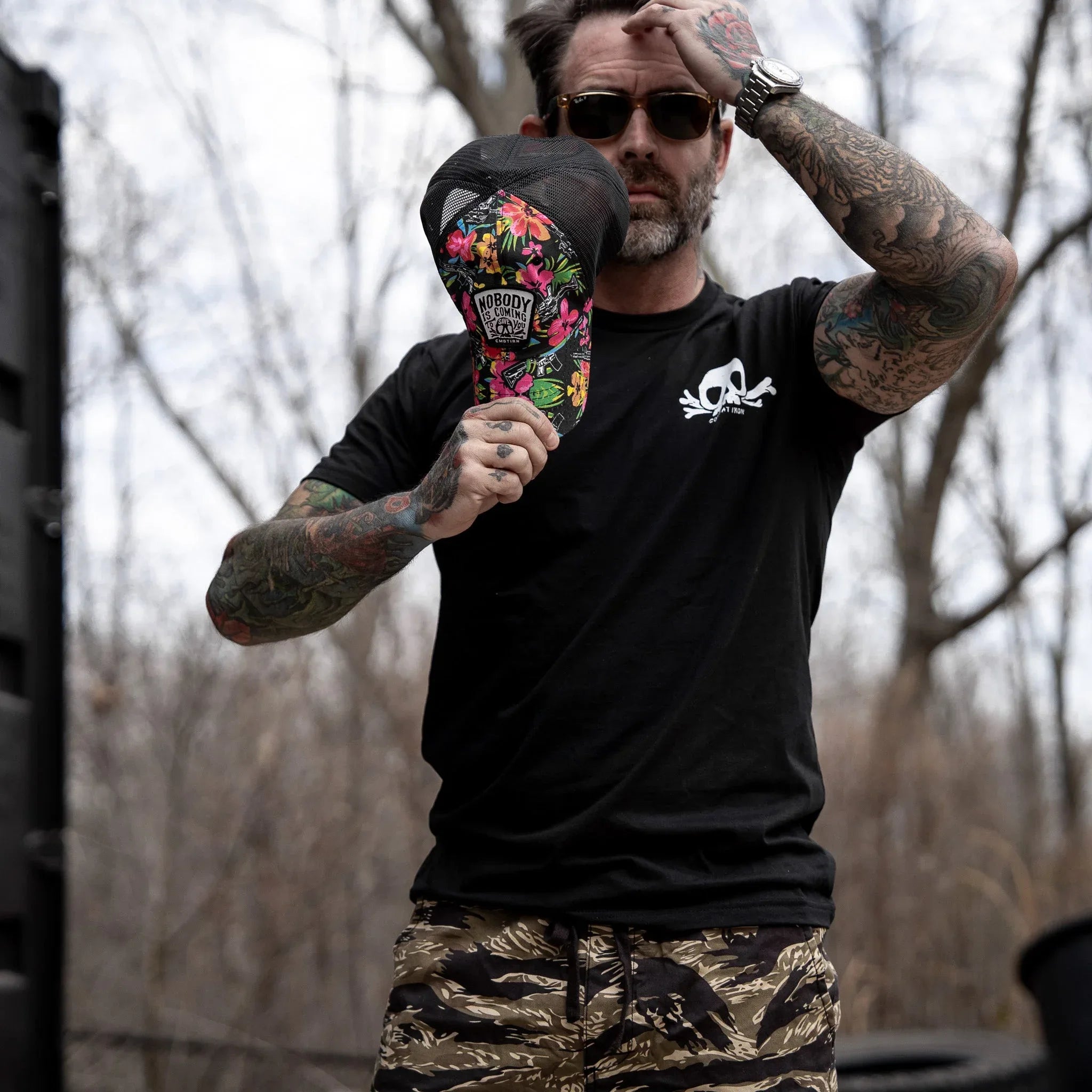 Nobody Is Coming To Save You Skull Men's T-Shirt - Combat Iron Apparel Co.