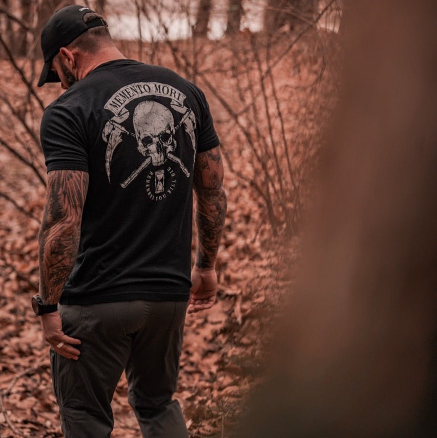 Memento Mori  - T-Shirt - Savage Tacticians