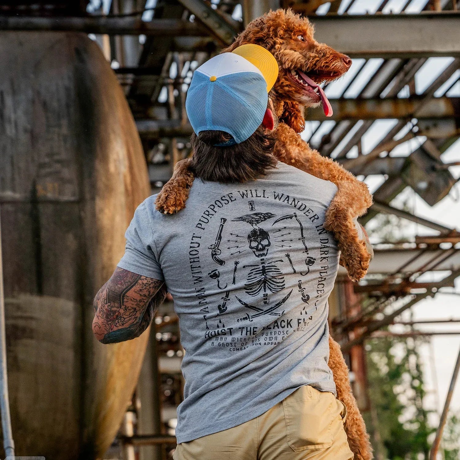 Hoist the Black Flag Skull & Bones Men's T-Shirt - Combat Iron Apparel Co.